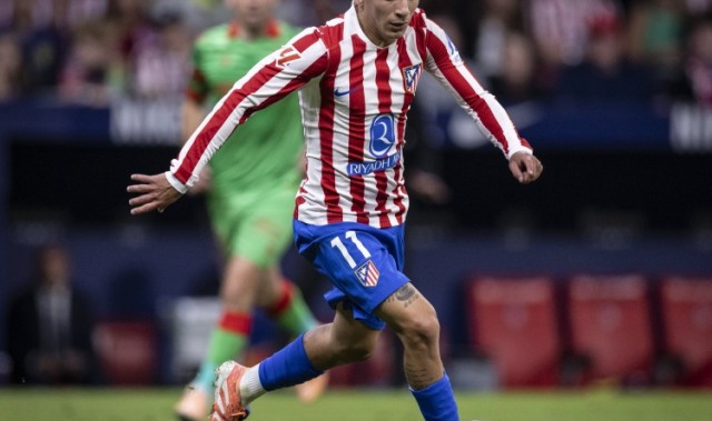 意媒：阿尔马达被推荐给尤文，斯帕莱蒂想签博洛尼亚前锋卡斯特罗