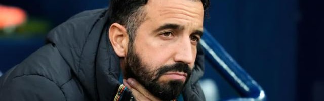 开云体育官方网站-阿莫林坚持阵型体系不变，曼联的出路在哪里？