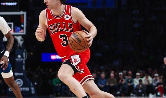 开云登录入口-一雪35分惨败之耻！兰德尔30+7+5带不动华子打铁，公牛复仇森林狼