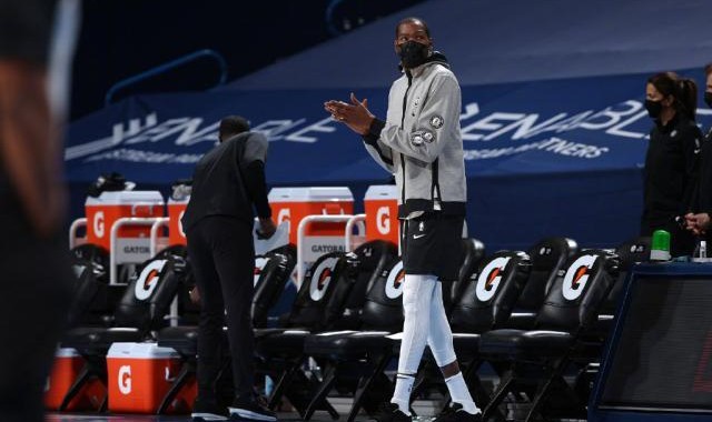 开云官方网站-KD缺阵也能轰147分 哈登欧文率领篮网9人上双