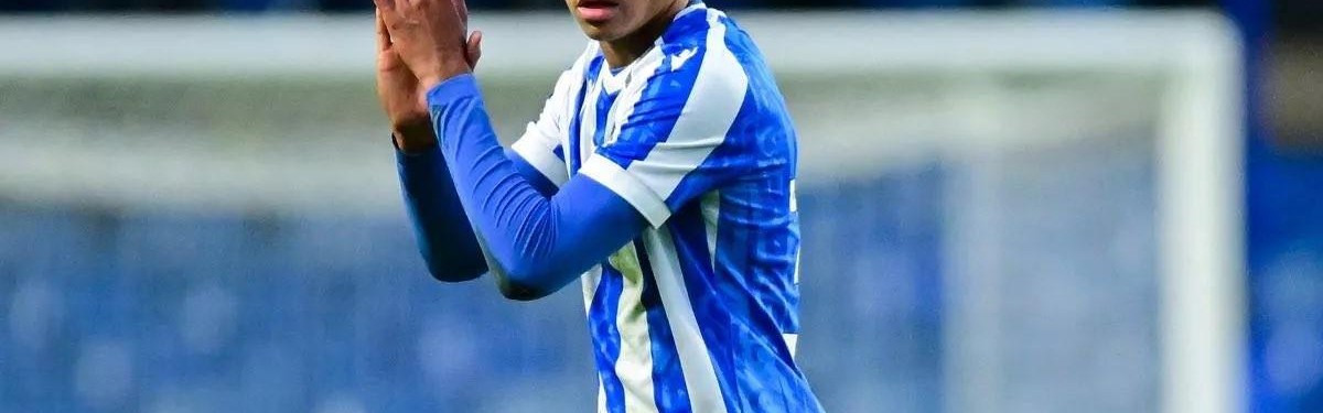 开云体育官方网站-跟队：曼联已经开出报价求购谢周三17岁左后卫阿拉奥