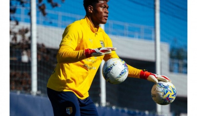 开云体育官方网站-即将复出，帕尔马官推晒铃木彩艳训练照：欢迎回来，彩艳