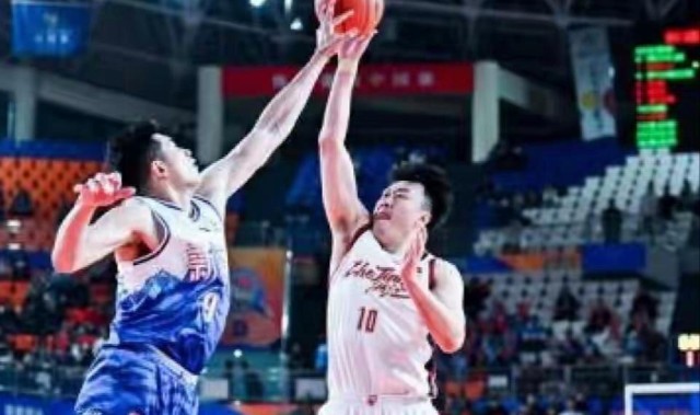 吴冠希8分4板 新疆男篮59-61浙江 程帅澎19分1板4助