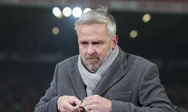 kaiyun sports-拜仁通牒威逼于帕续约，哈曼怒批埃贝尔软弱操作