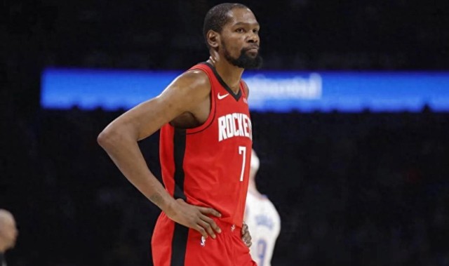 开云体育官方网站-狂轰23+3+6！又一个詹姆斯，你继续加强三分，火箭就要给你顶薪了