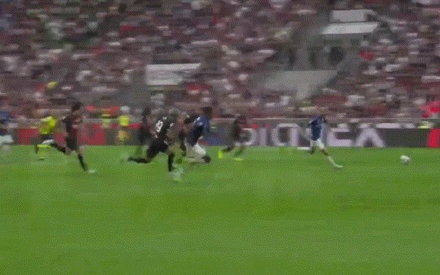 1662222519307032296.gif 20.gif